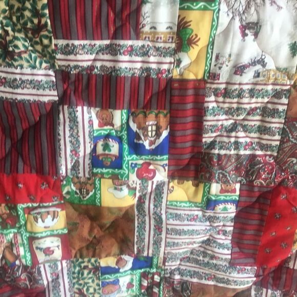 NWT Hand Crafted “Country Home” Christmas Large  Quilt - Picture 6 of 16